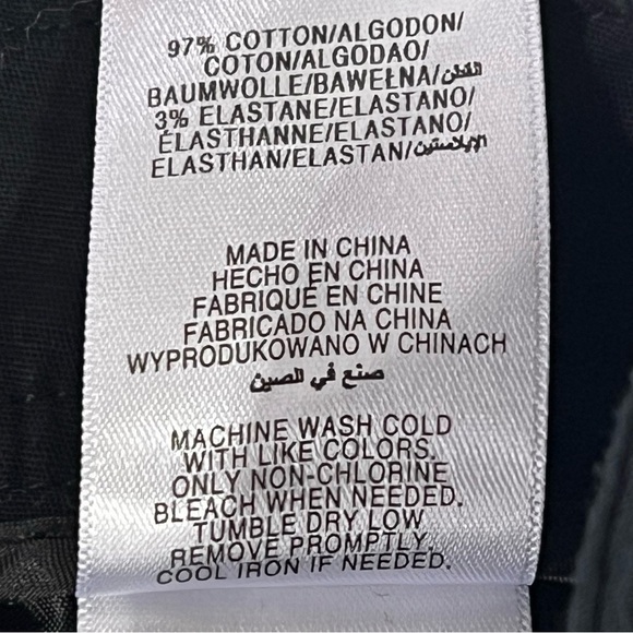 JONES NEW YORK SIGNATURE WOMEN'S DRESS SHORTS - Picture 11 of 13